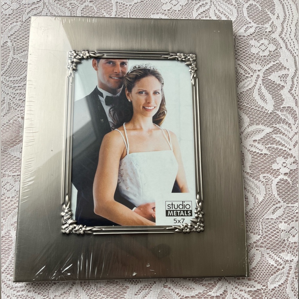 Brushed Metal 5x7” Decorative Wedding Anniversary Picture Frame New